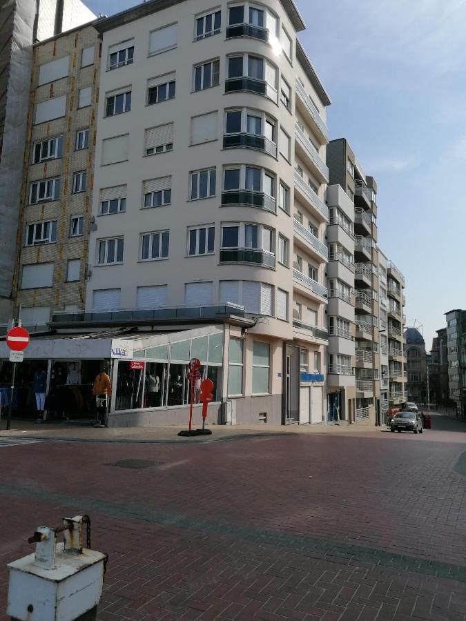 Residentie Leopold App51 Lägenhet Blankenberge Exteriör bild